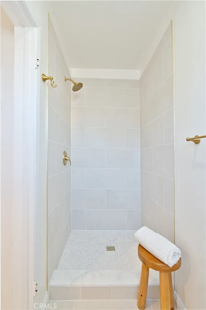 5400 Lindley Avenue #322 Encino, CA 91316