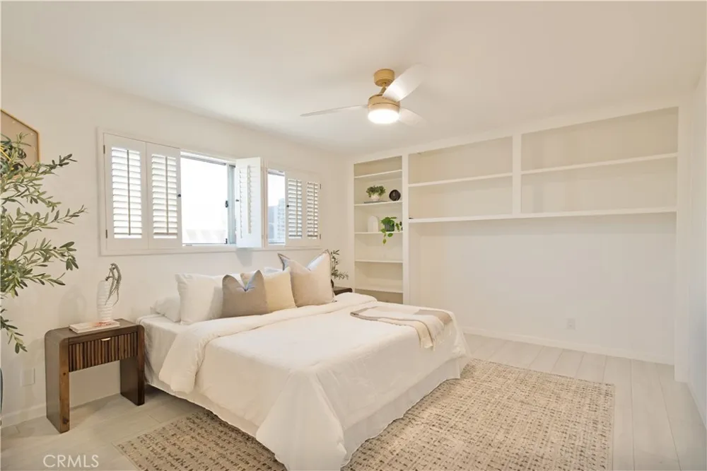 5400 Lindley Avenue #322 Encino, CA 91316