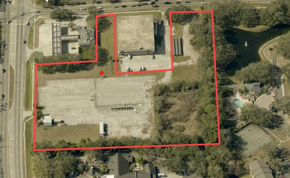 3603 W BEARSS AVENUE Tampa, FL 33618