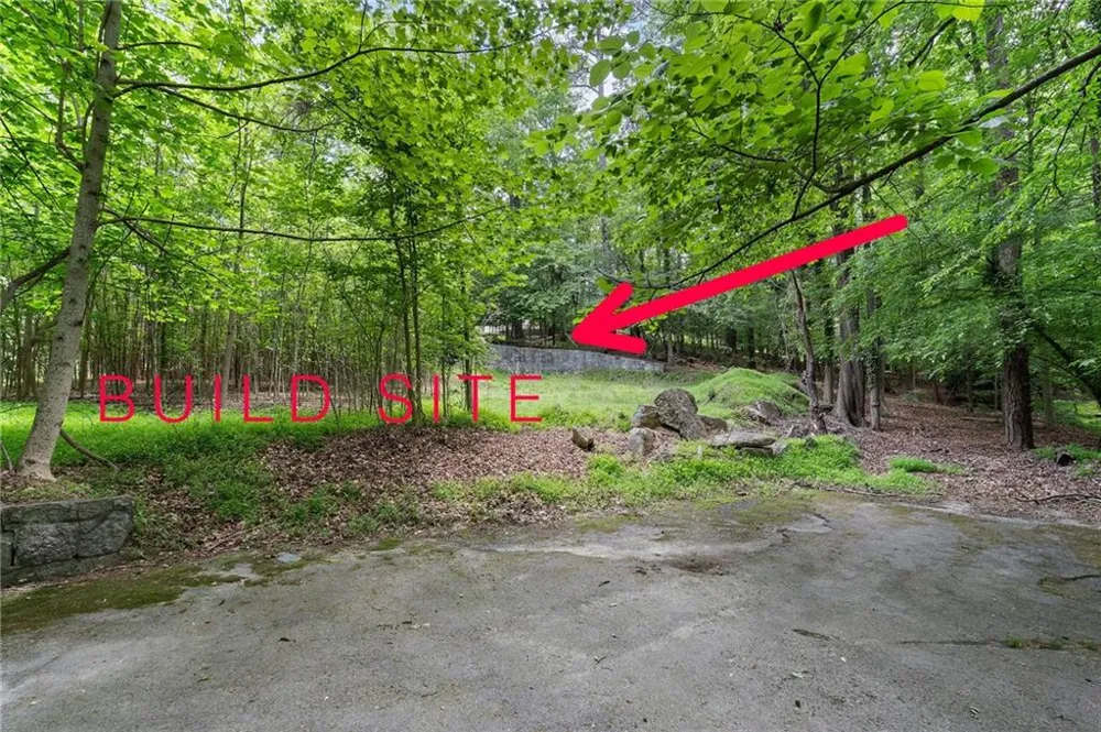 1340 W Garmon Road Sandy Springs, GA 30327