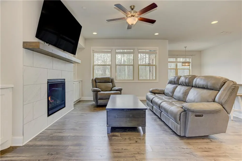 201 Jonquil Spring Road Woodstock, GA 30188