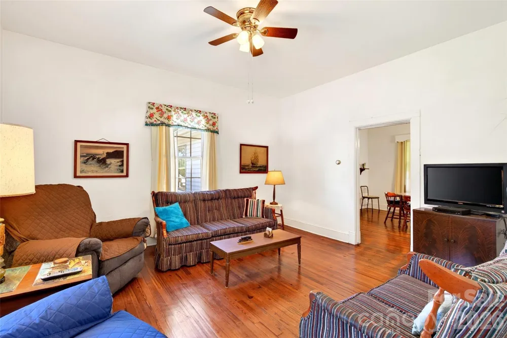 35 Second Street Marion, NC 28752