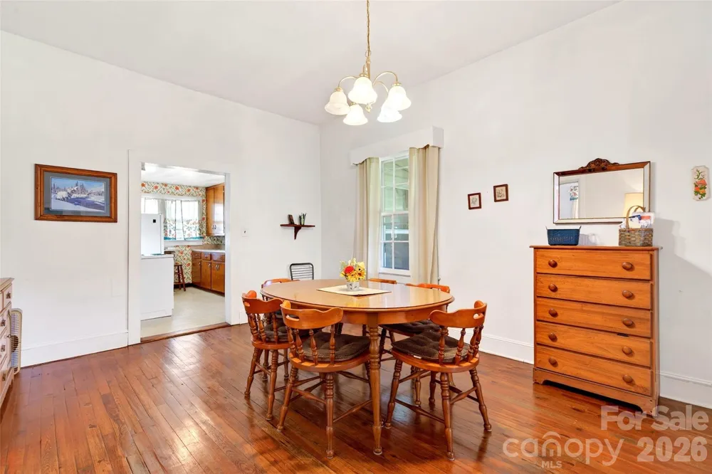 35 Second Street Marion, NC 28752