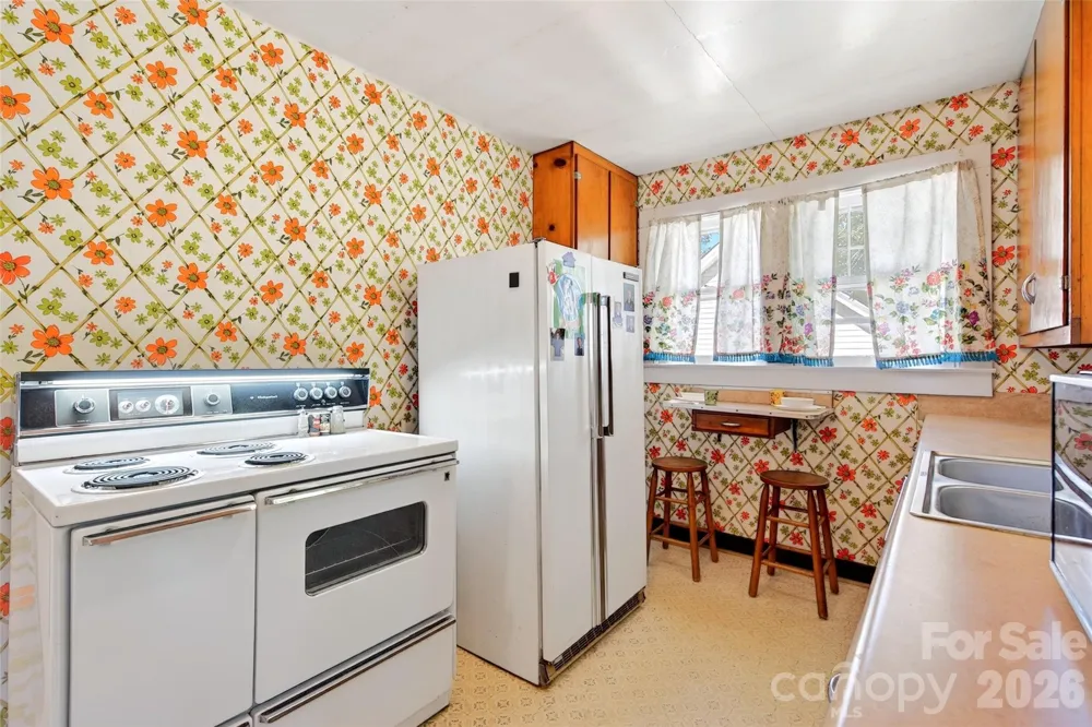 35 Second Street Marion, NC 28752