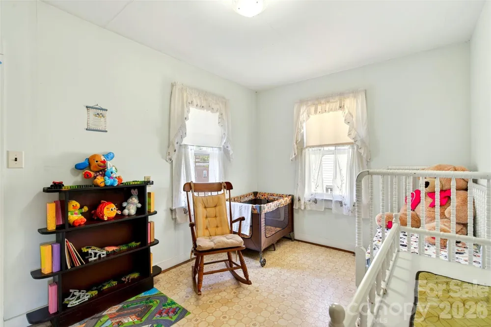 35 Second Street Marion, NC 28752