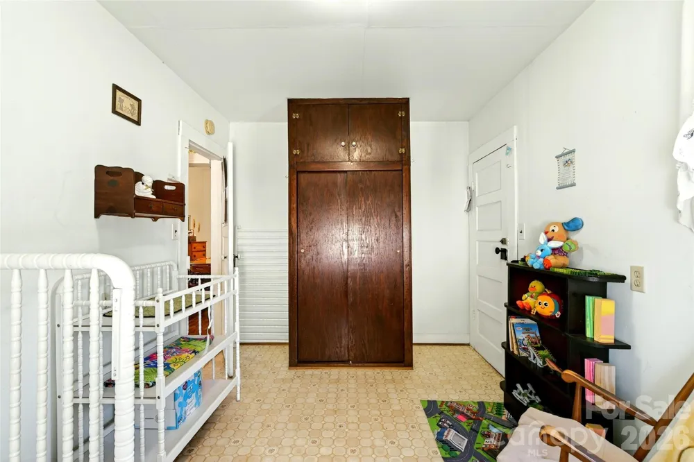 35 Second Street Marion, NC 28752