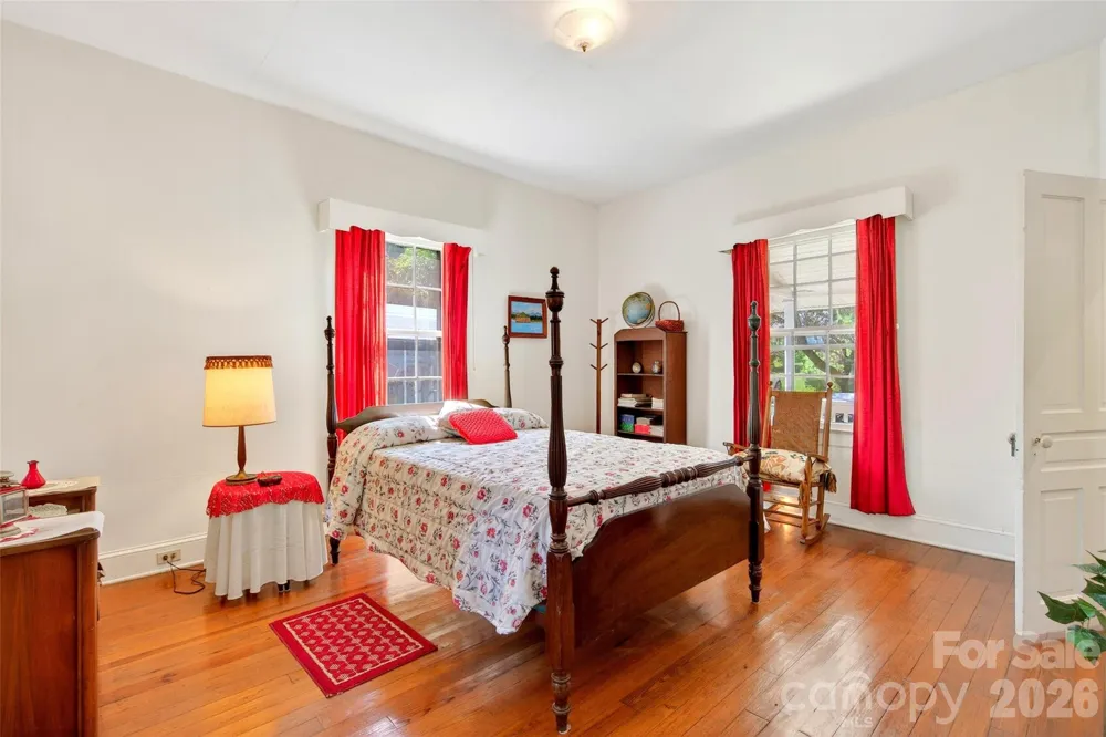 35 Second Street Marion, NC 28752