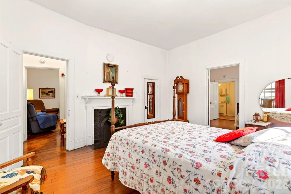 35 Second Street Marion, NC 28752