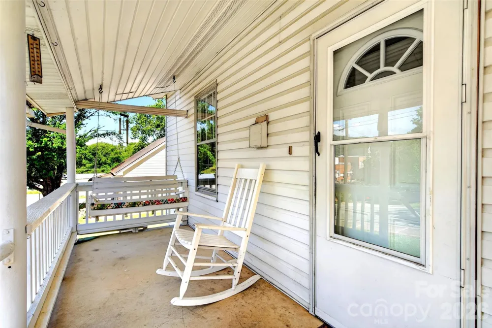 35 Second Street Marion, NC 28752