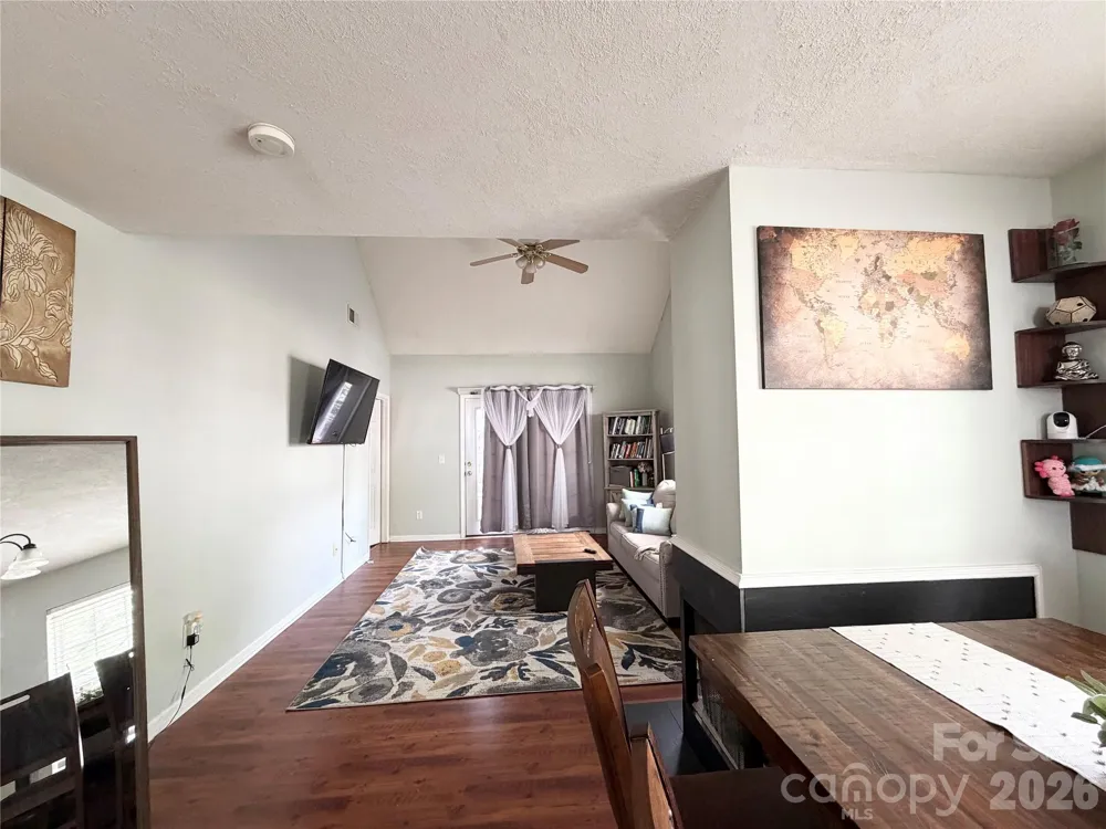 10206 University Park Lane Charlotte, NC 28213