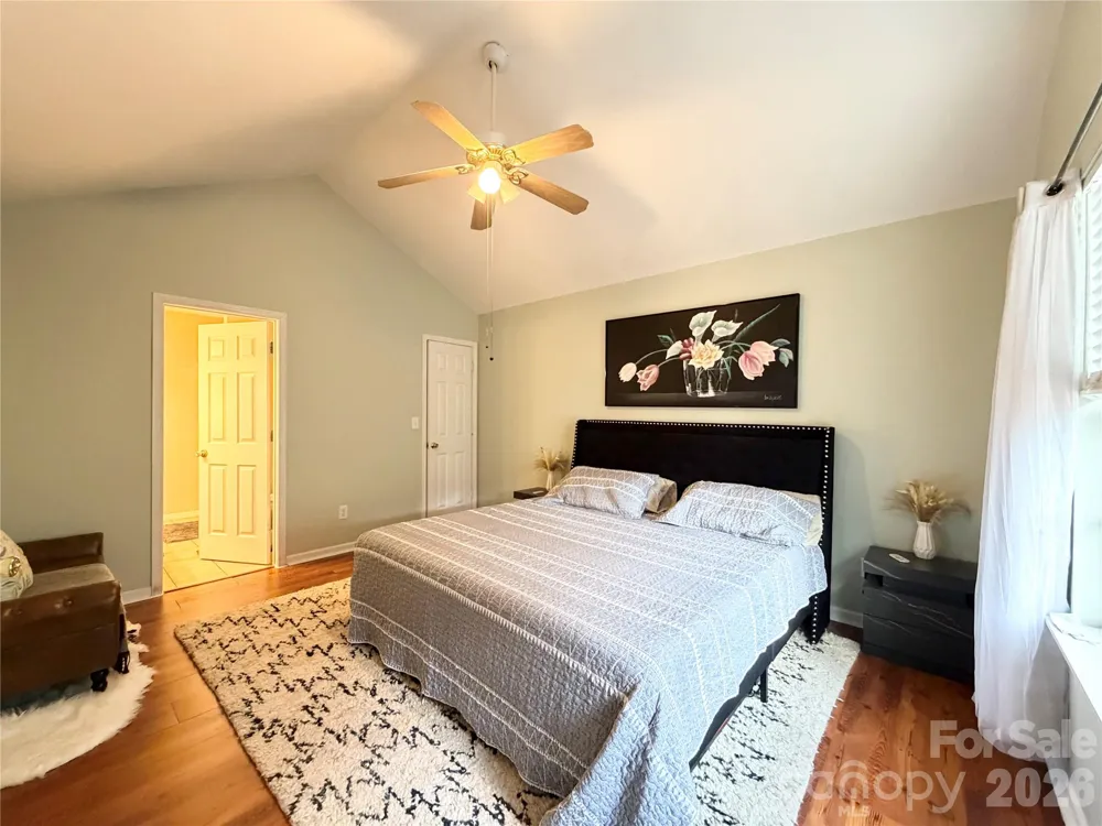 10206 University Park Lane Charlotte, NC 28213