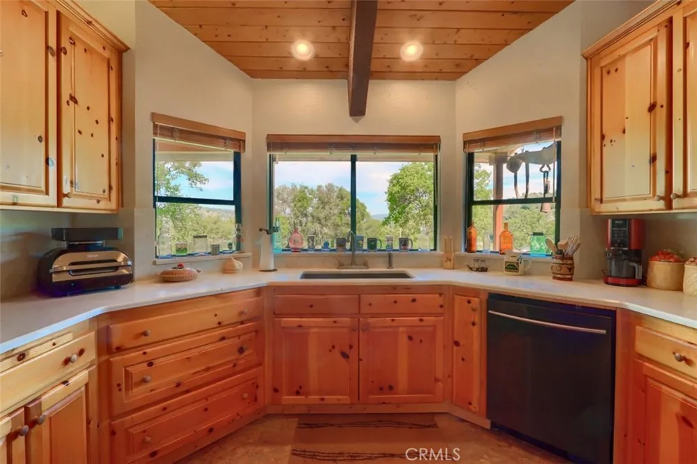 32028 Cattle Way Coarsegold, CA 93614
