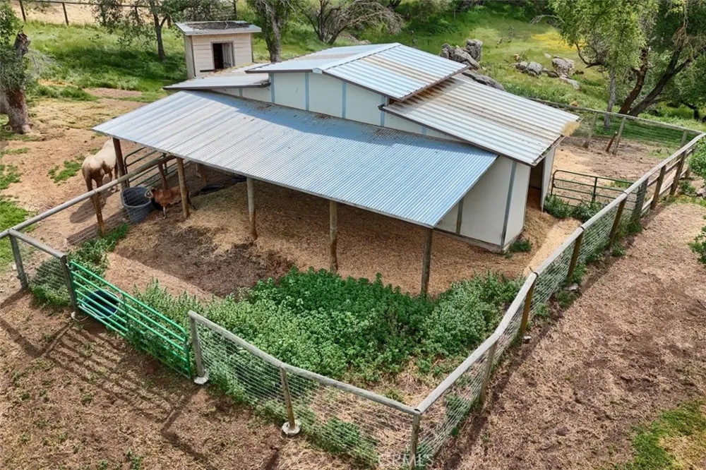32028 Cattle Way Coarsegold, CA 93614