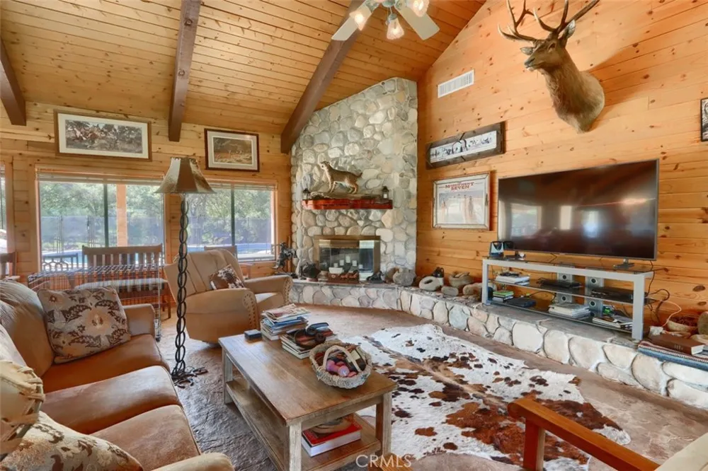 32028 Cattle Way Coarsegold, CA 93614