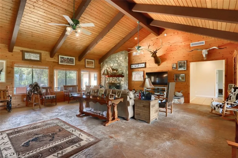 32028 Cattle Way Coarsegold, CA 93614