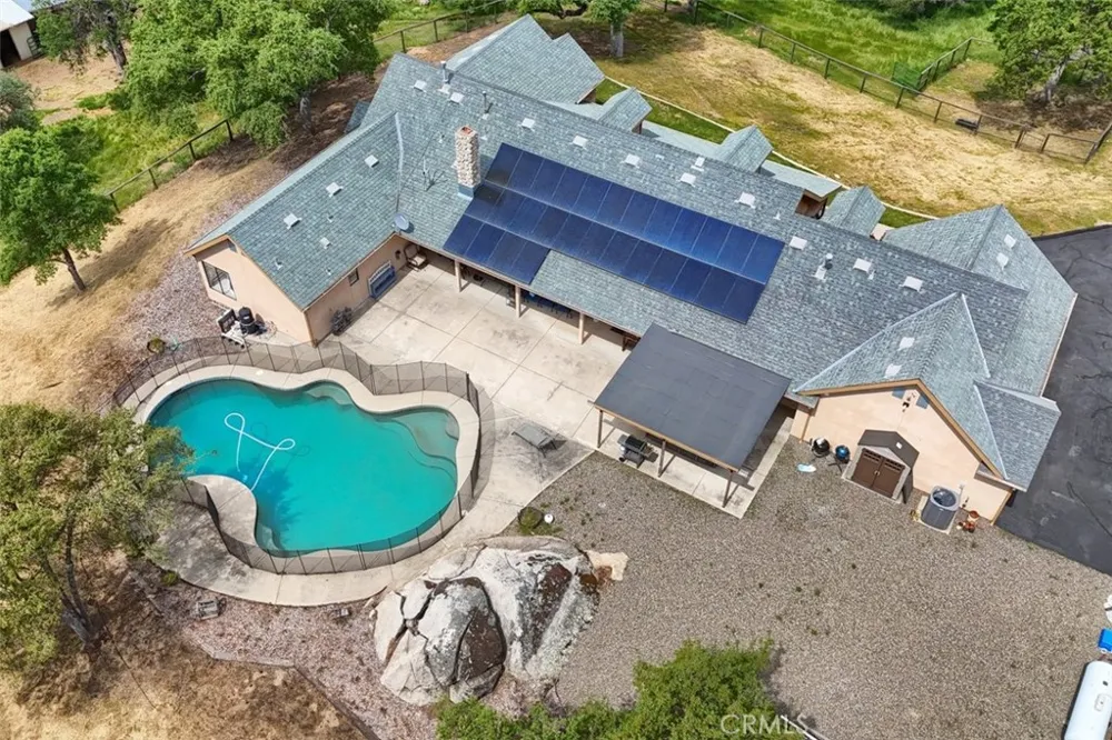 32028 Cattle Way Coarsegold, CA 93614