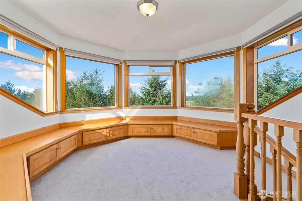 238 25th Street NW Long Beach, WA 98631