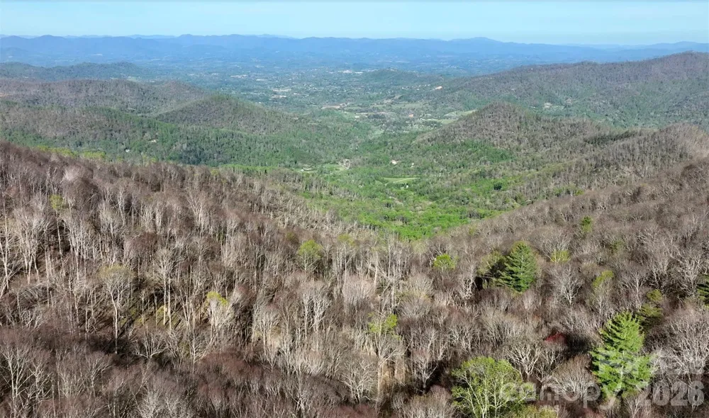 48 Benfield Road Weaverville, NC 28787