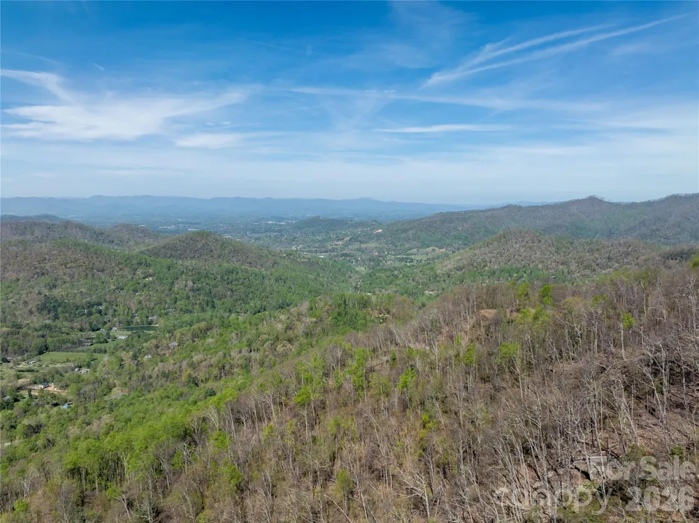48 Benfield Road Weaverville, NC 28787