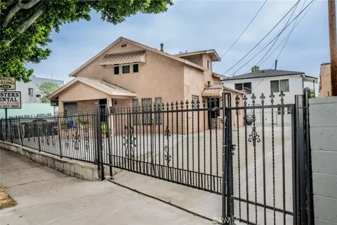 3340 Eastern
