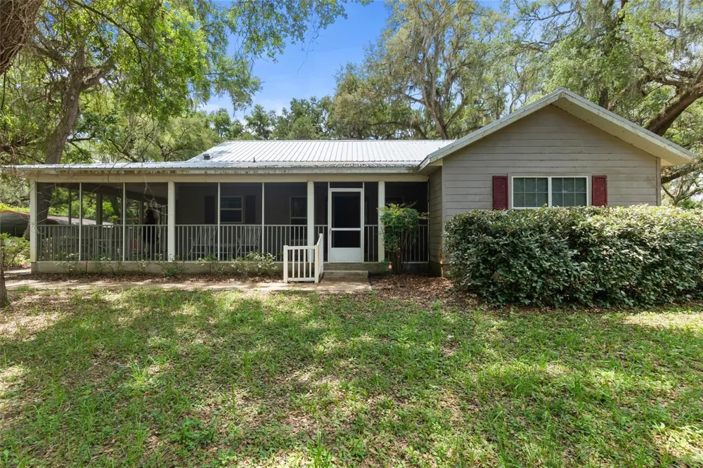 1153 CR 722 Webster, FL 33597
