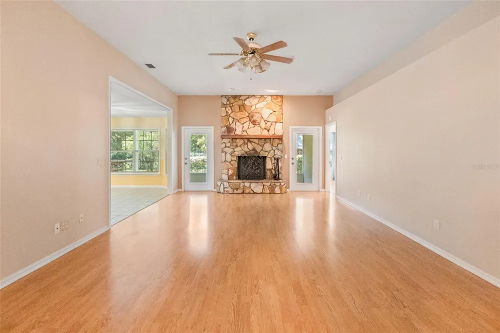 1153 CR 722 Webster, FL 33597