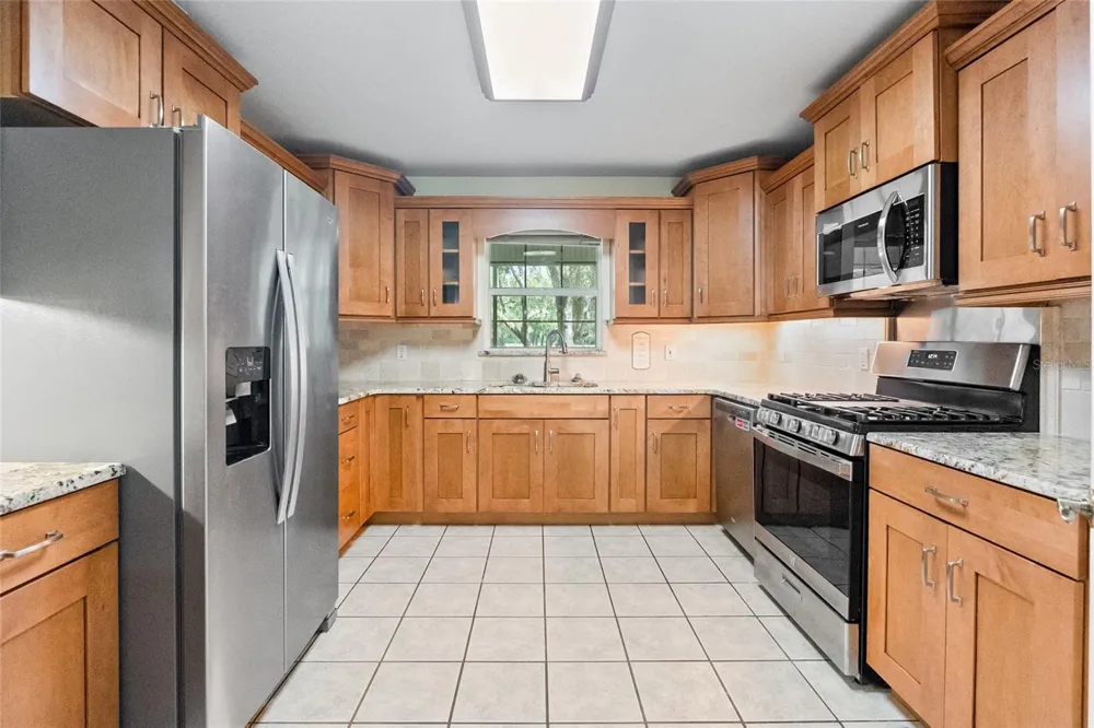 1153 CR 722 Webster, FL 33597