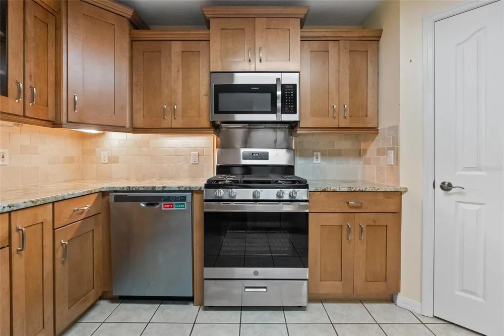 1153 CR 722 Webster, FL 33597