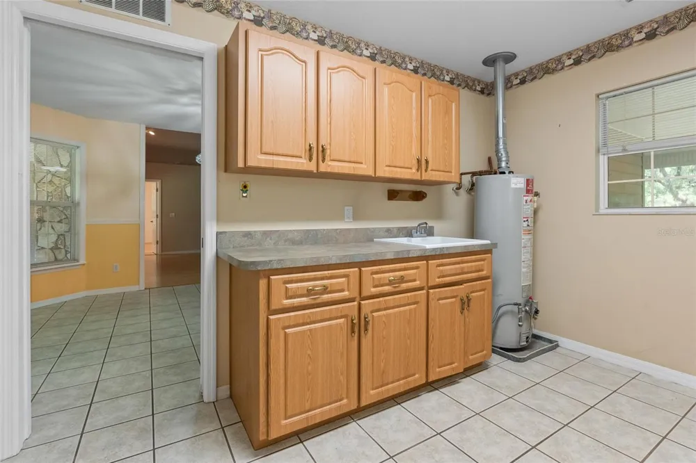 1153 CR 722 Webster, FL 33597