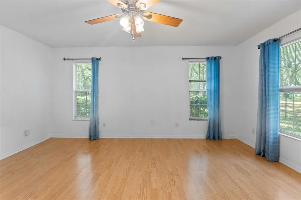 1153 CR 722 Webster, FL 33597