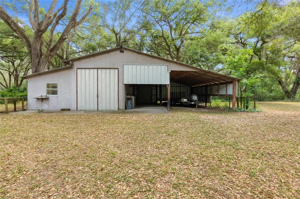 1153 CR 722 Webster, FL 33597