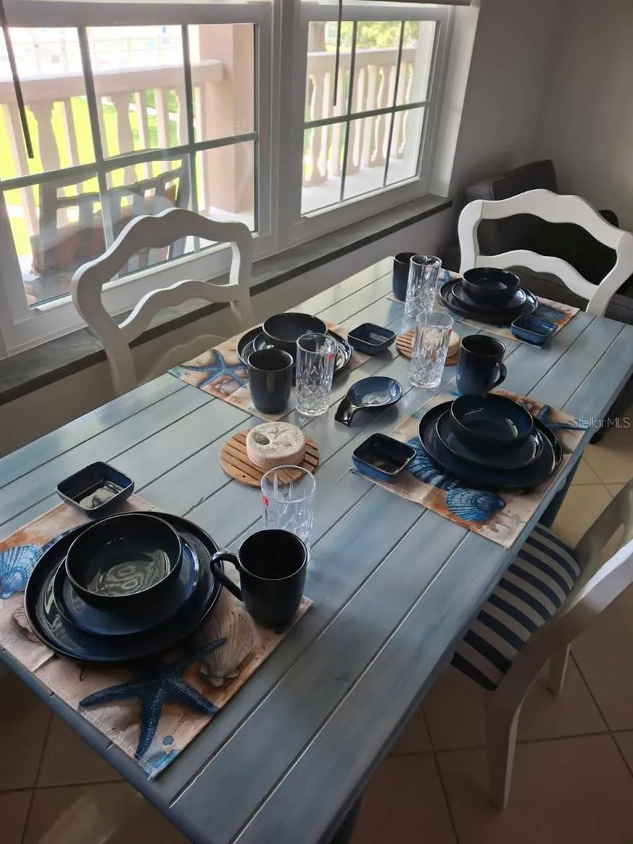 650 PINELLAS POINT DRIVE S #204 St Petersburg, FL 33705