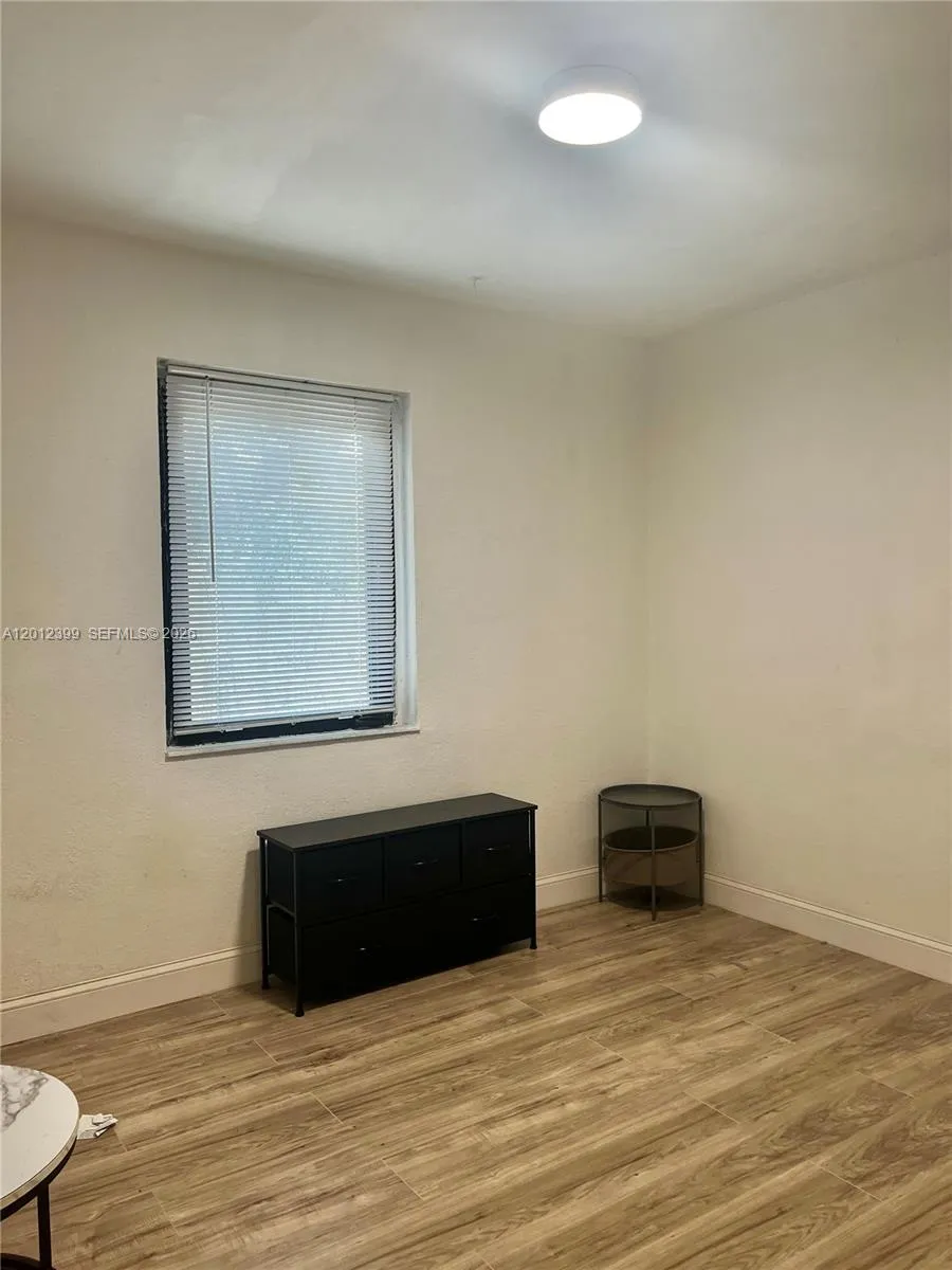 12040 Miami Ave North Miami, FL 33168