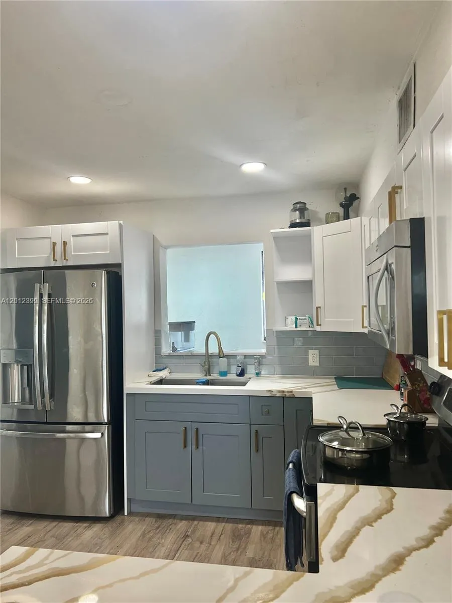 12040 Miami Ave North Miami, FL 33168