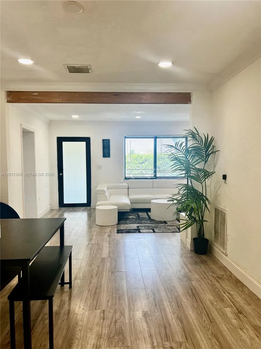 12040 Miami Ave North Miami, FL 33168