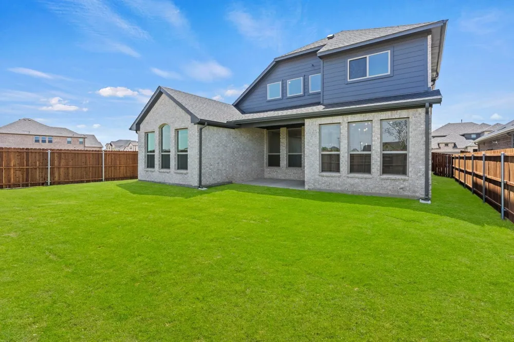 1748 Monarch Haven Way Oak Point, TX 75068