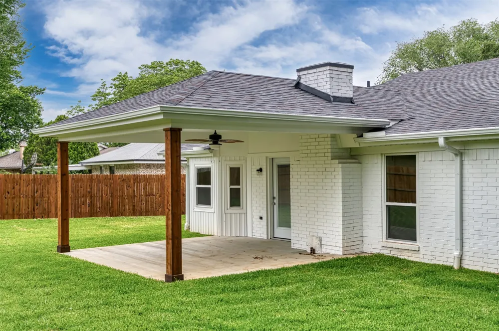 314 Sixpence Lane Euless, TX 76039