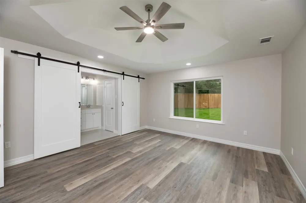 314 Sixpence Lane Euless, TX 76039