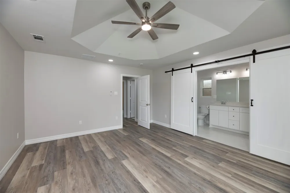 314 Sixpence Lane Euless, TX 76039