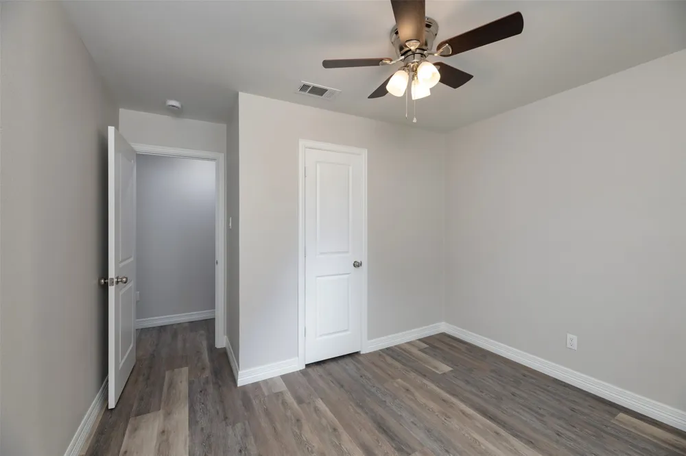 314 Sixpence Lane Euless, TX 76039