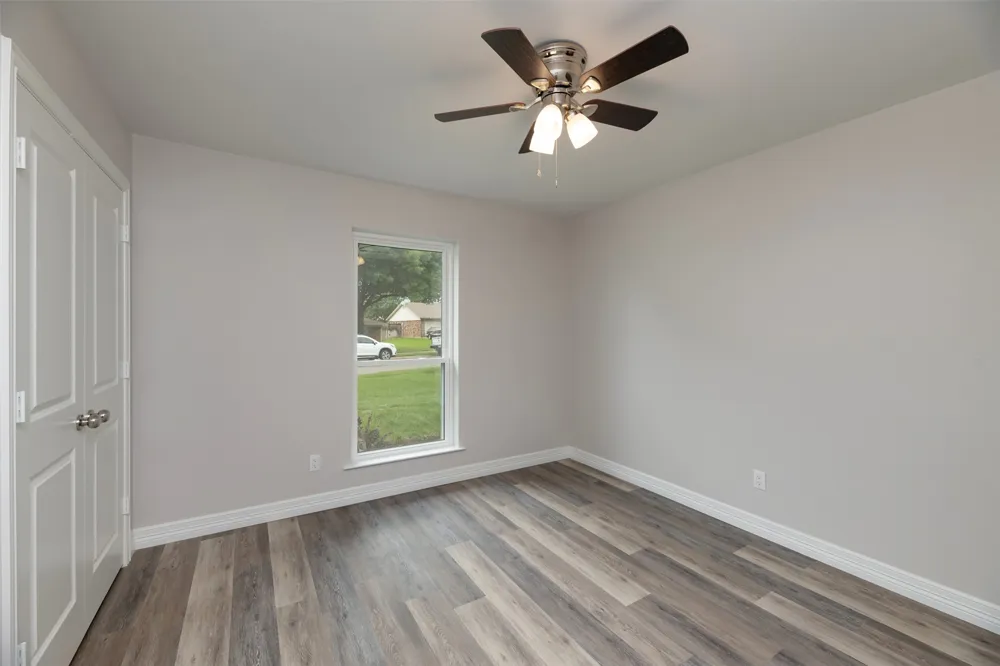 314 Sixpence Lane Euless, TX 76039