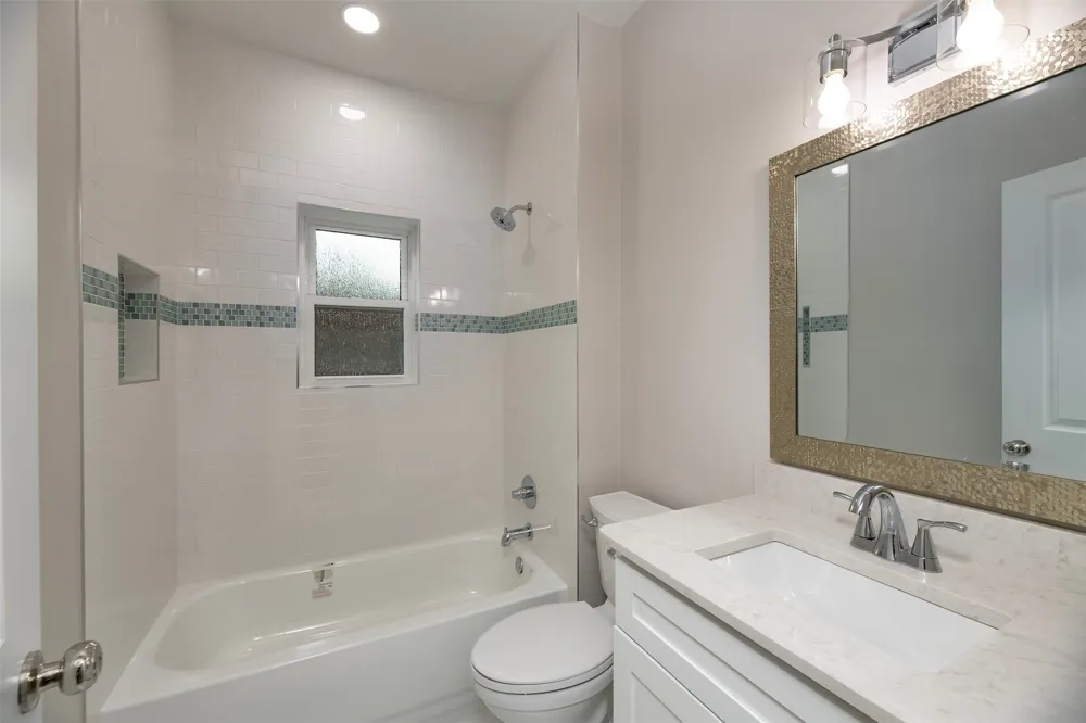 314 Sixpence Lane Euless, TX 76039