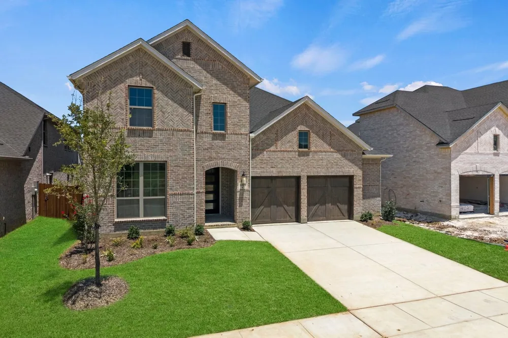 1009 Malachite Way Oak Point, TX 75068