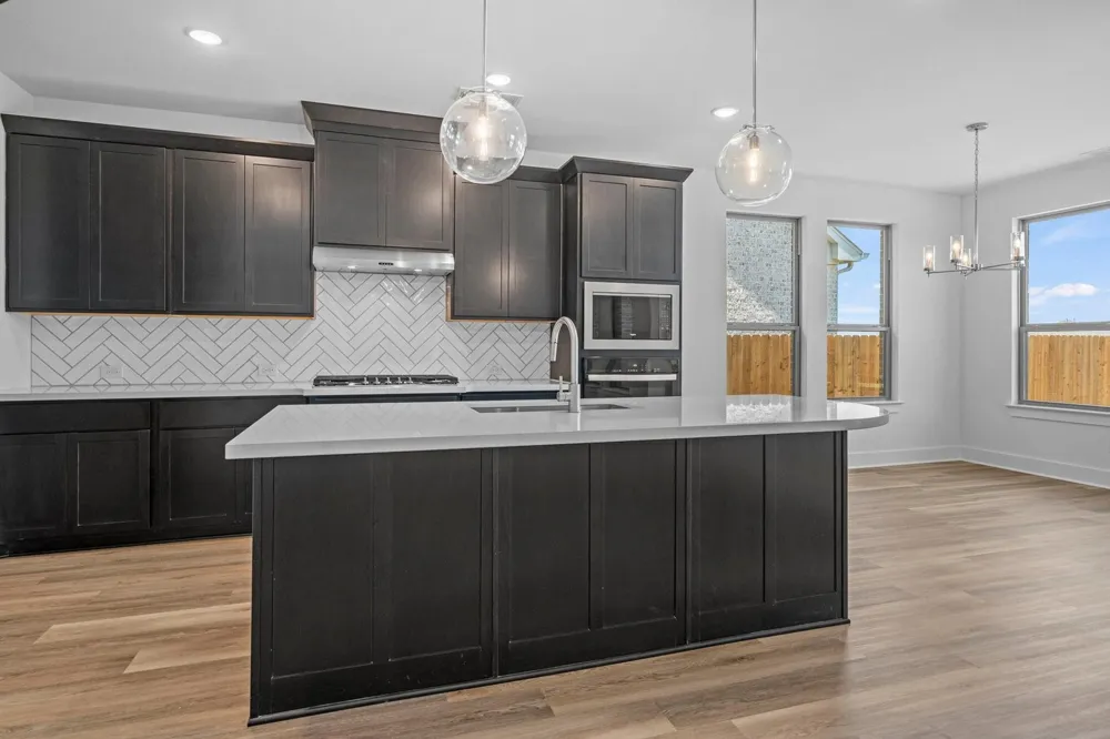 1009 Malachite Way Oak Point, TX 75068