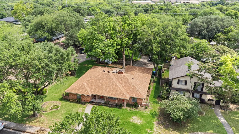 1209 Hanna Circle DeSoto, TX 75115