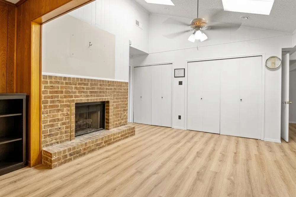 1209 Hanna Circle DeSoto, TX 75115