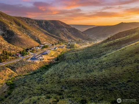 1541 Pitcher Canyon Road