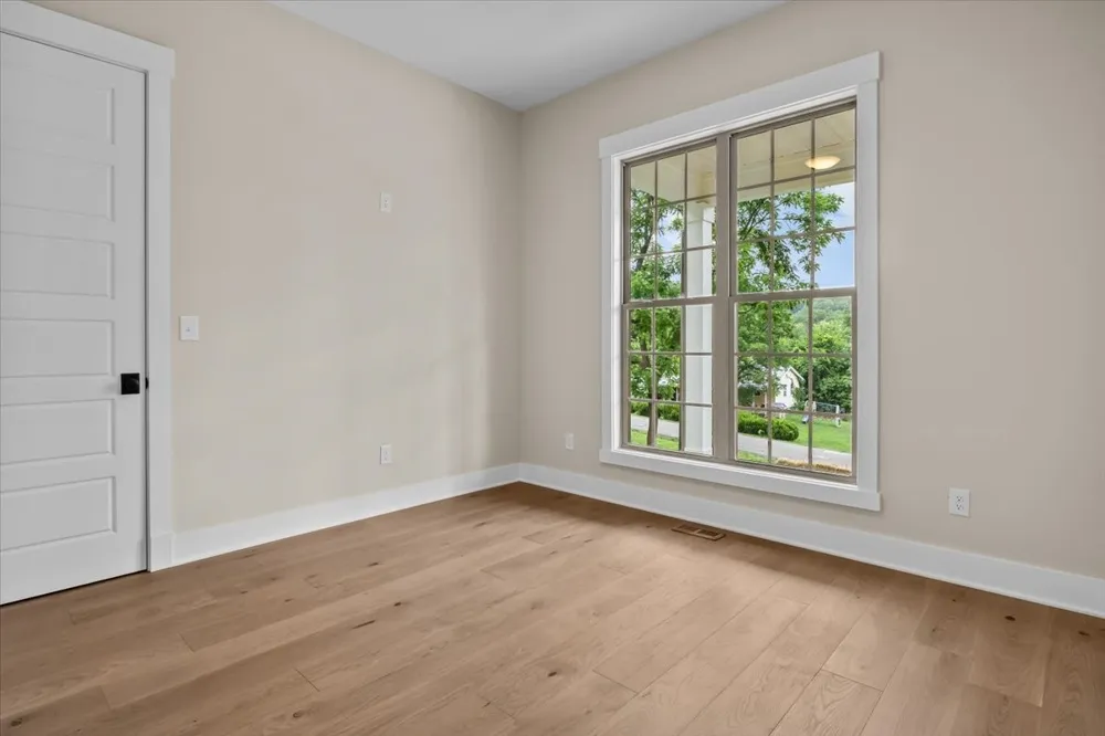 171 Roby Dr Erin, TN 37061