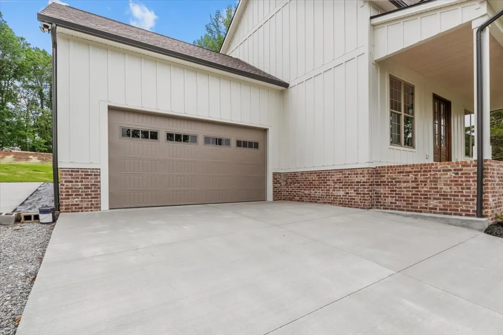 171 Roby Dr Erin, TN 37061