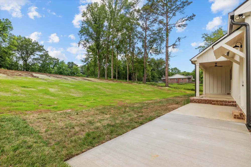 171 Roby Dr Erin, TN 37061
